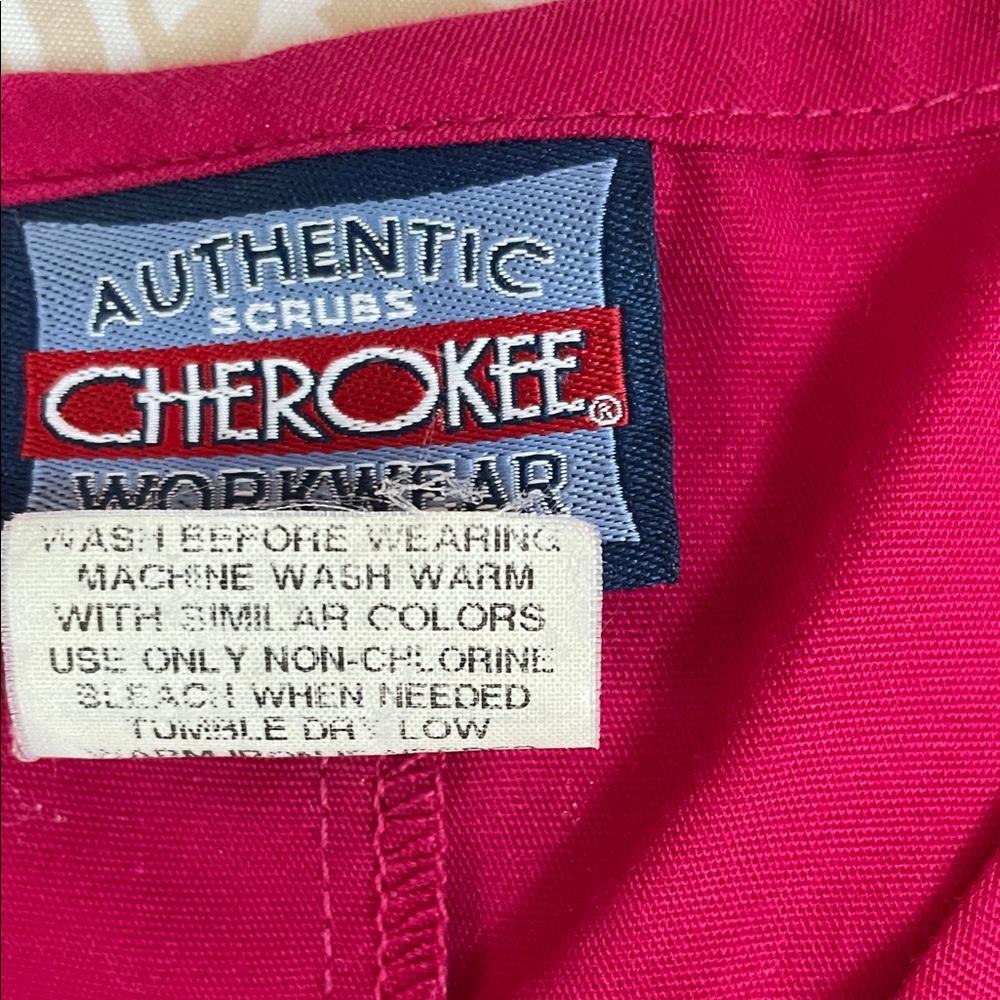 Cherokee Raspberry Scrub Top - Picture 3 of 5